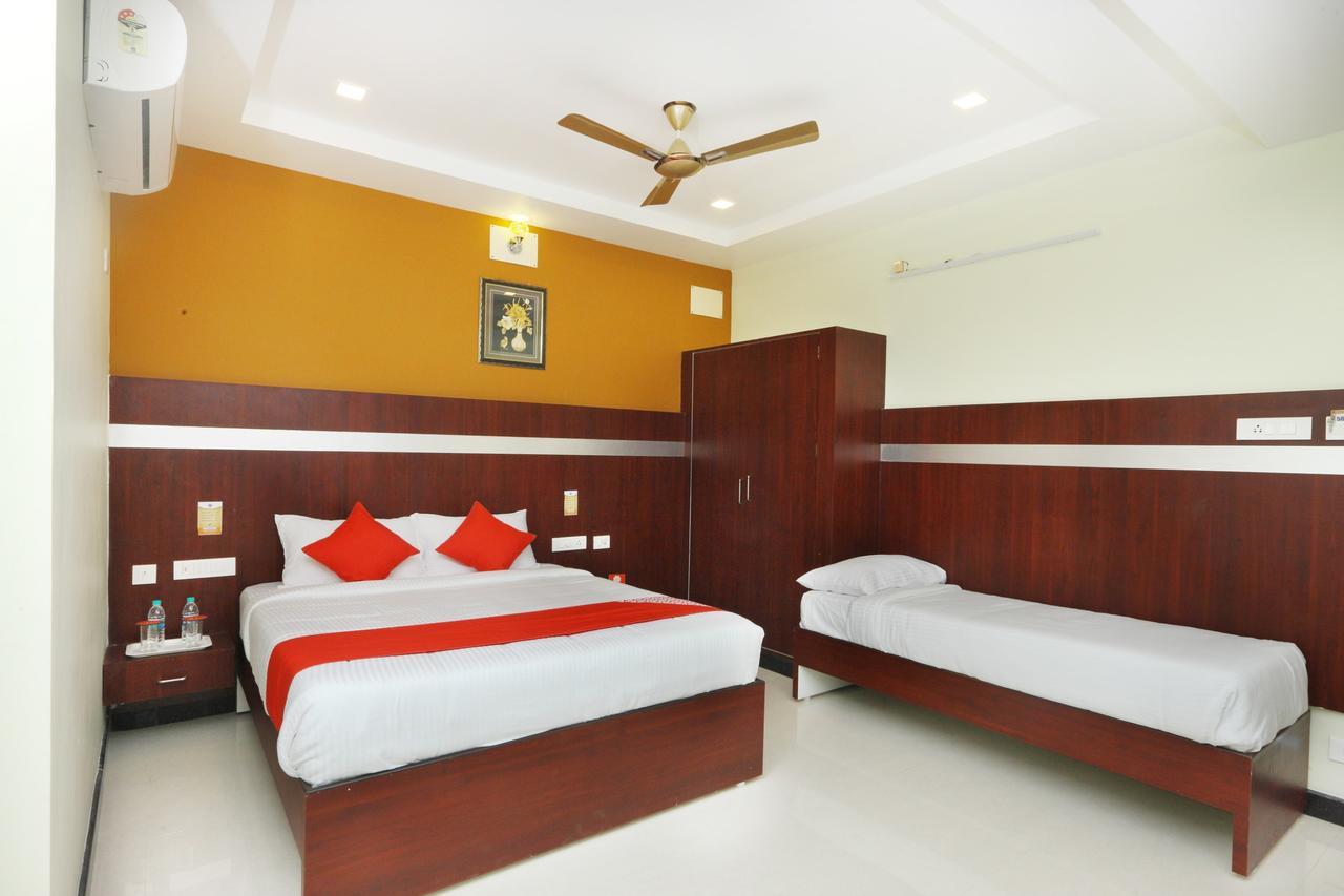 Oyo 15115 Hotel Ramcharan Residency Tirupati Exterior photo